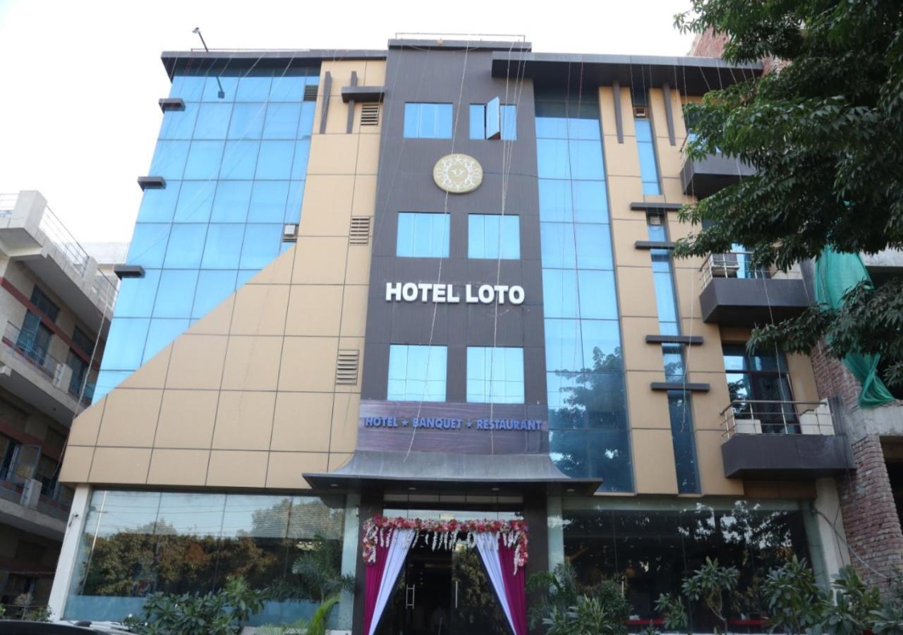 Hotel Loto - Sector 66 ノイダ エクステリア 写真